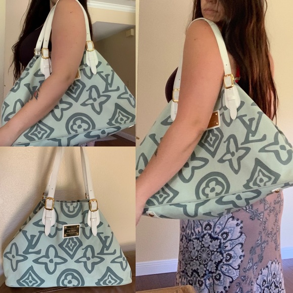 Louis Vuitton Handbags - ❤️✅AUTHENTIC✅❤️Shoulder Bag by Louis Vuitton